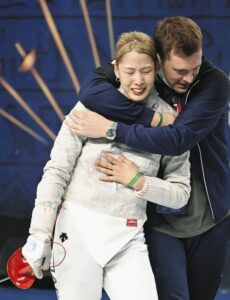 現在の彼氏事情と熱愛の有無｜噂されたコーチとの関係は真実か